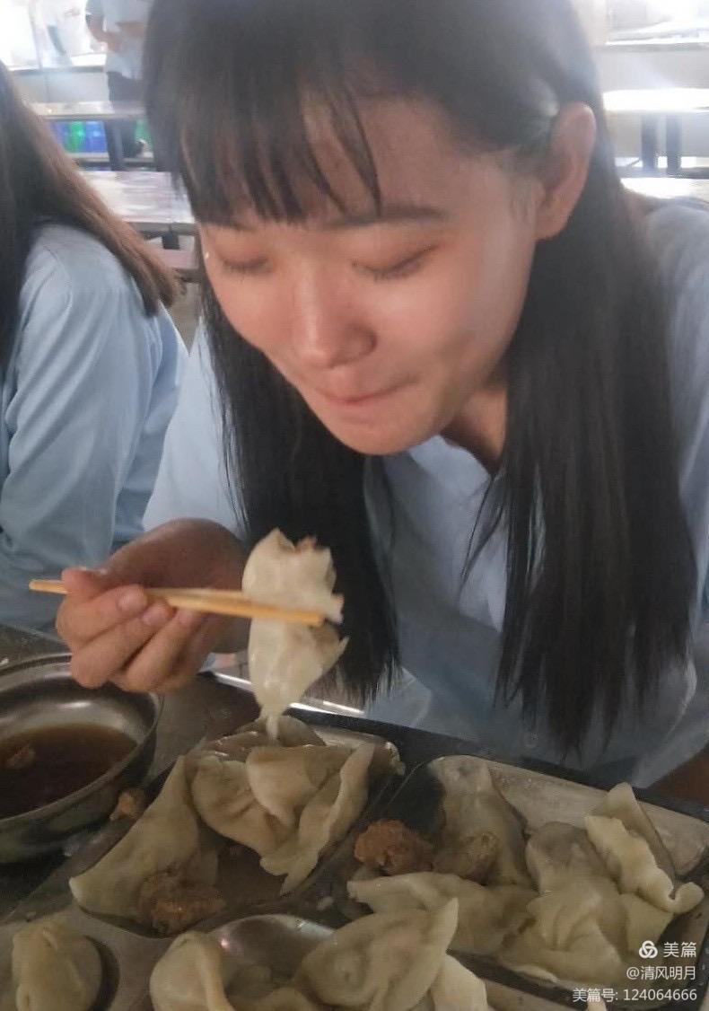 2021级新生暑期夏令营系列活动预告——巧手美食