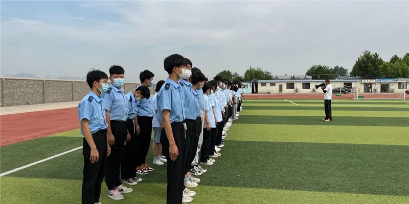 2022级新生暑期夏令营系列活动——袋鼠跳