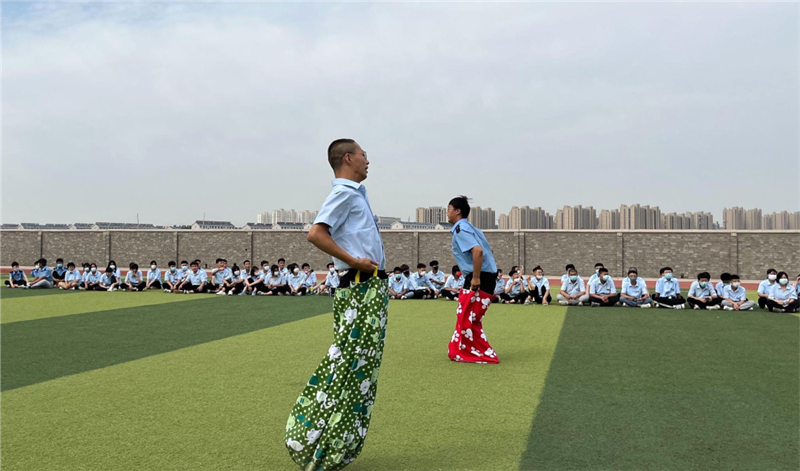 2022级新生暑期夏令营系列活动——袋鼠跳